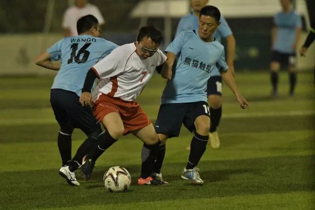 敢打敢拼！赵睿13中7砍下中国男篮最高的17分